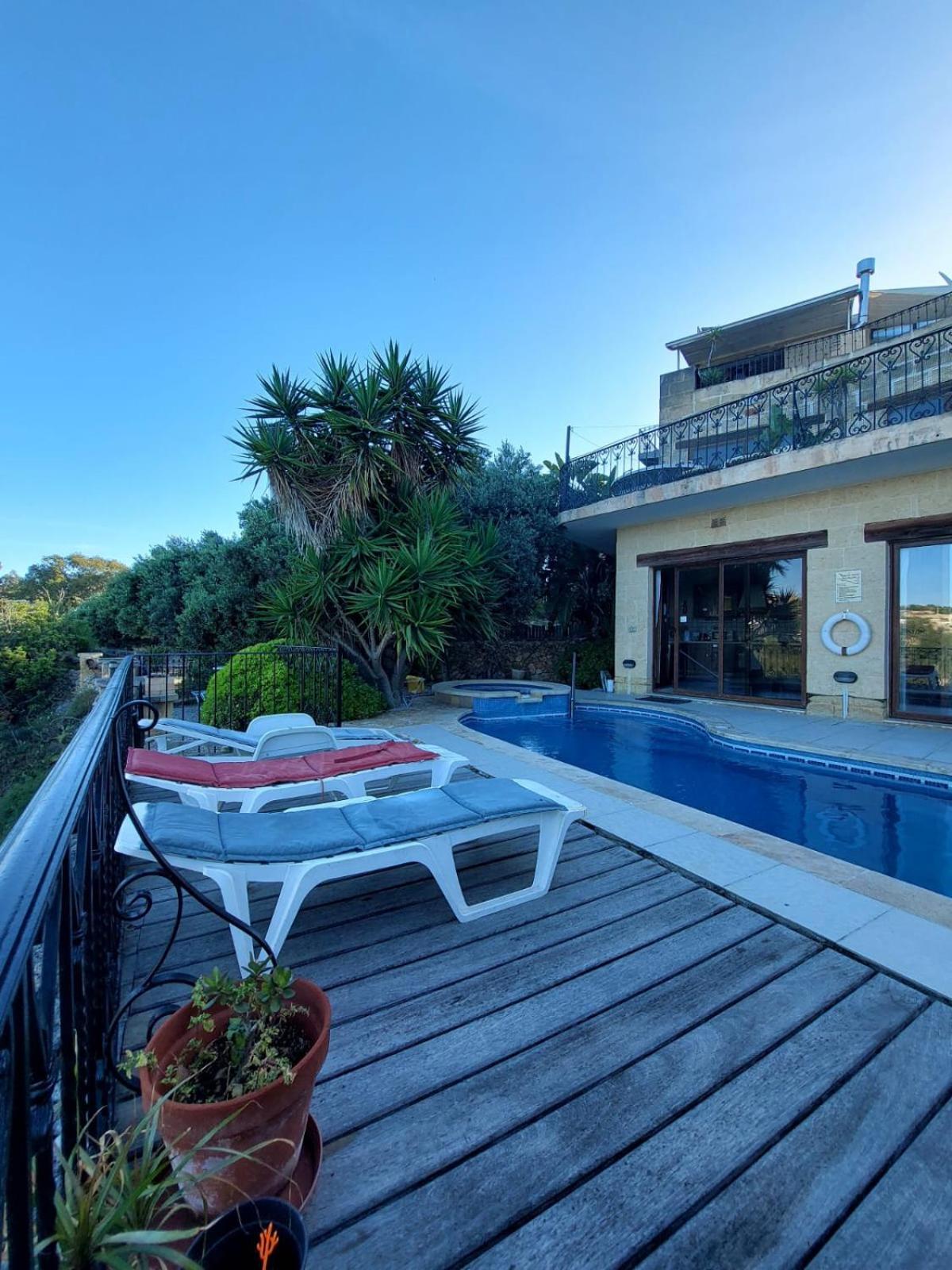 Pool And Fun In Gozo, Great Place To Relax And Enjoy Nature Ghajn il-Kbira  Buitenkant foto